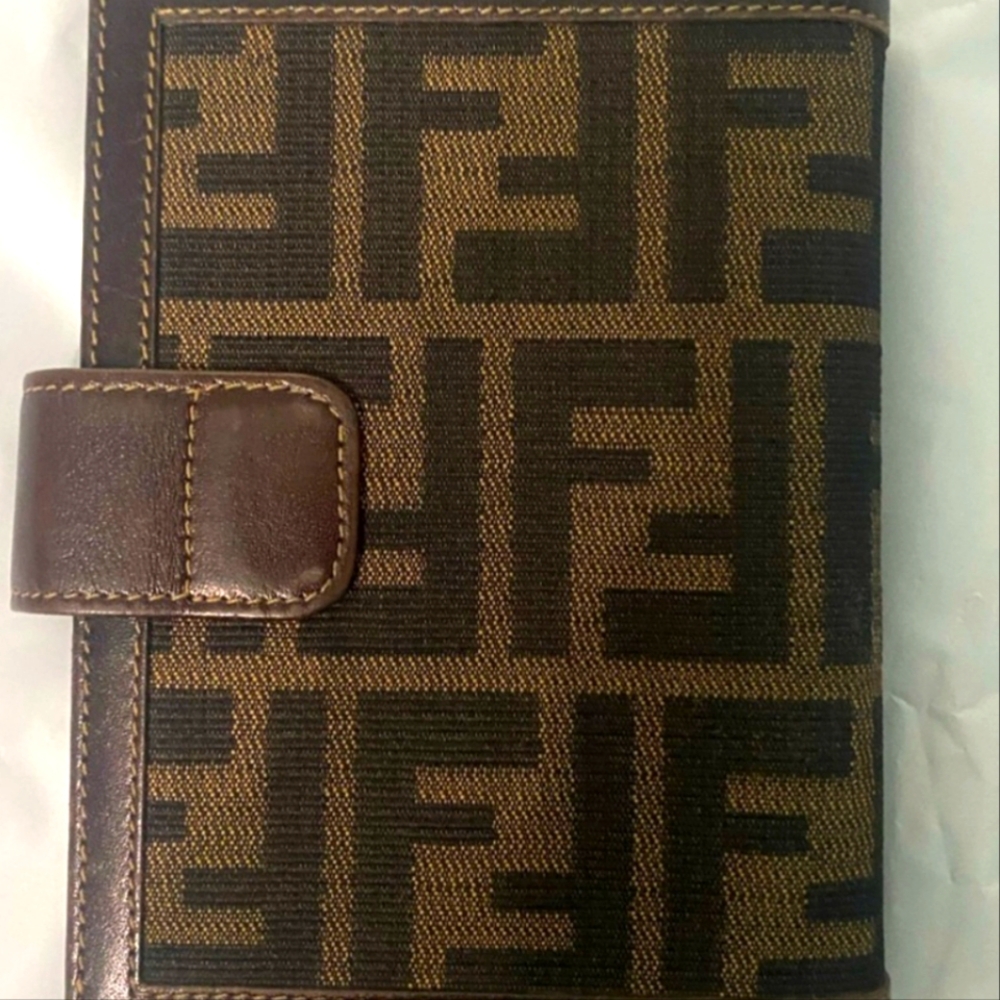FENDI Zucca Agenda/Planner - Picture 2 of 9
